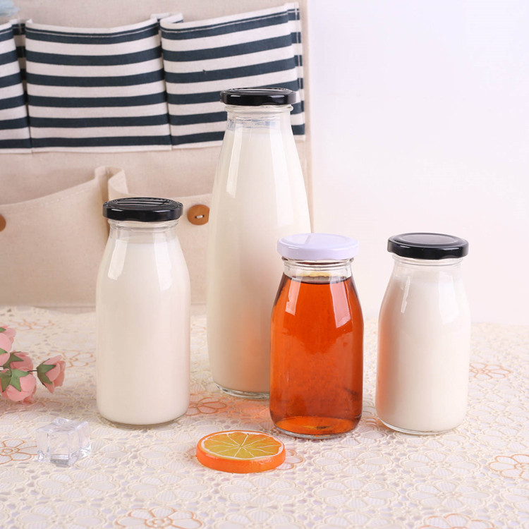 Round Clear Glass Milk Bottle with Metal Lid